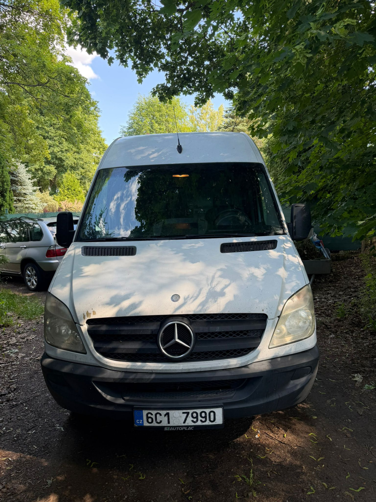 Mercedes-Benz Sprinter – Bílá dodávka, foto 2